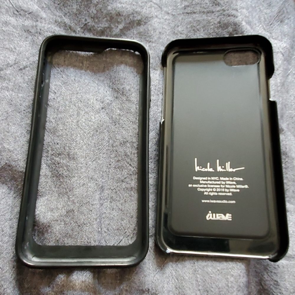 Phone case - Picture 4 of 6